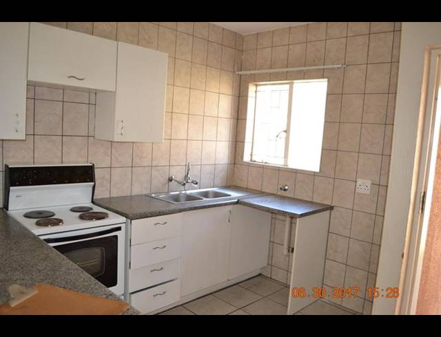 2 BEDROOM PROPERTY TO RENT IN COMET